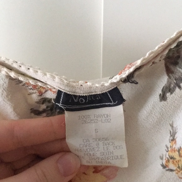 Floral Stretch Skirt Size Small - Picture 2 of 3